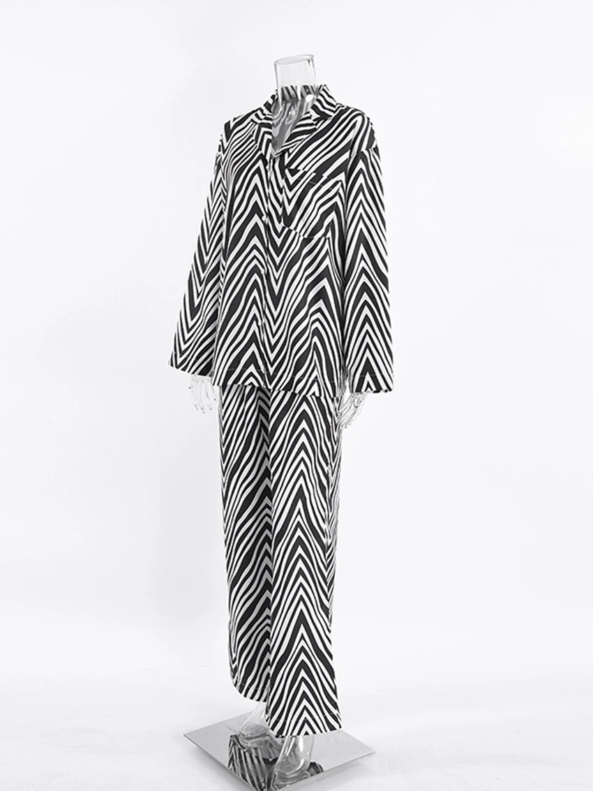 Marthaqiqi Zebra Striped Women'S Pajamas Loose Long Sleeve Sleepwear Turn-Down Collar Nightie Elastic Waist Pants Nightwear Set