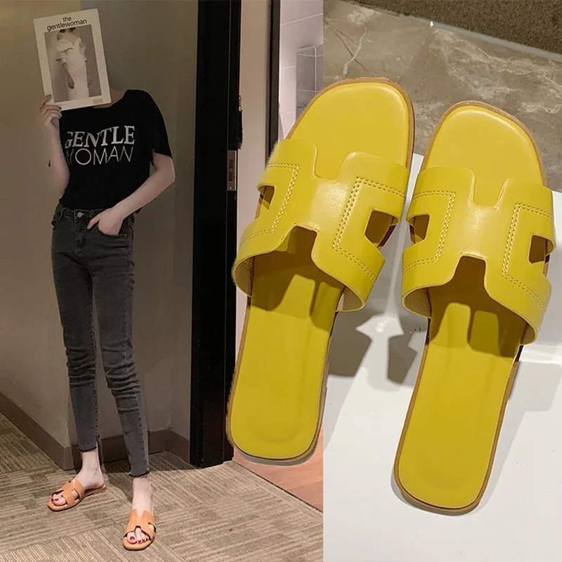

2021 New Style Slippers Women Summer Fashion Outer Wear Flat Beach Shoes Comfortable One-Word Sandals and Slippers Women's Shoes