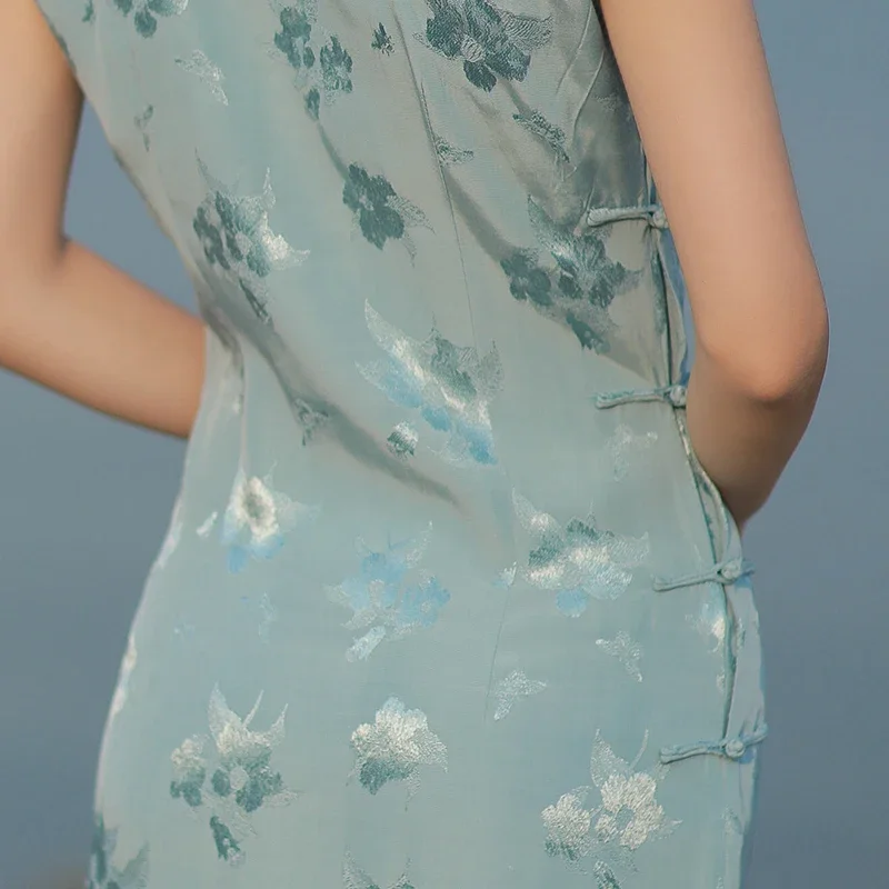 Платье-Ципао для китайской девушки голубое современное жаккардовое длинное