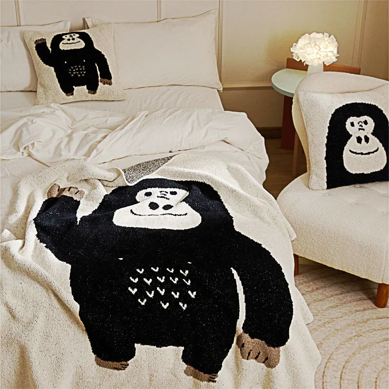 

CHAUSUB Orangutan Knitted Blanket Soft Half Velvet Throw Bedspread on Bed Sofa Cover for Home Decor 130x160cm Blankets Cushion