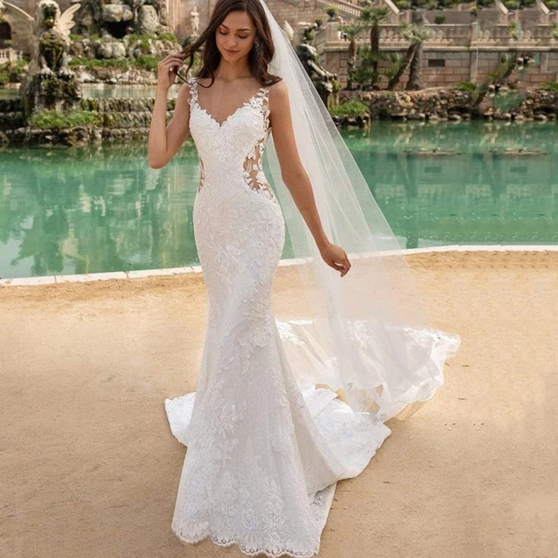 

LUOJO Mermaid Wedding Dress V-Neck Lace Elegant Ivory White Sleeveless Backless Vestido De Novia Bride Dresses Robe Mariee