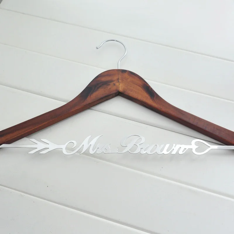 

Personalized Hanger, Wedding Hanger with heart and arrow Bridal Hanger, Bridesmaid Gift Idea Wedding Coat Hanger Engagement Gift