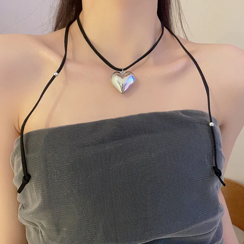 

Leather Heart Adjustable Necklace For Women Girl French Design Sense Collar Chain Ins Goth Minimalist Neckchain Y2k Accessories
