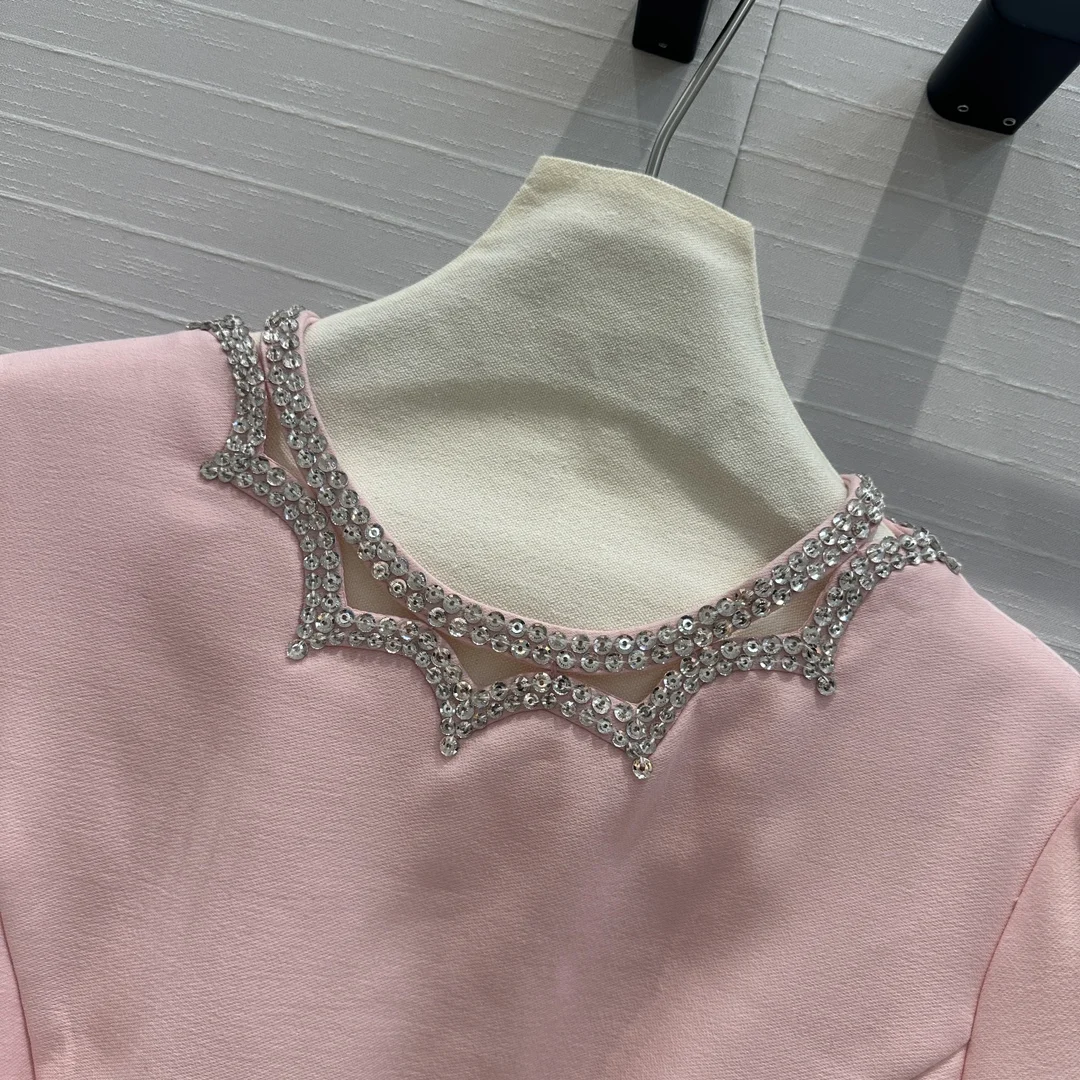 Лето и осень 2024 новая женская одежда 3D кристаллическое веерообразное кружевное