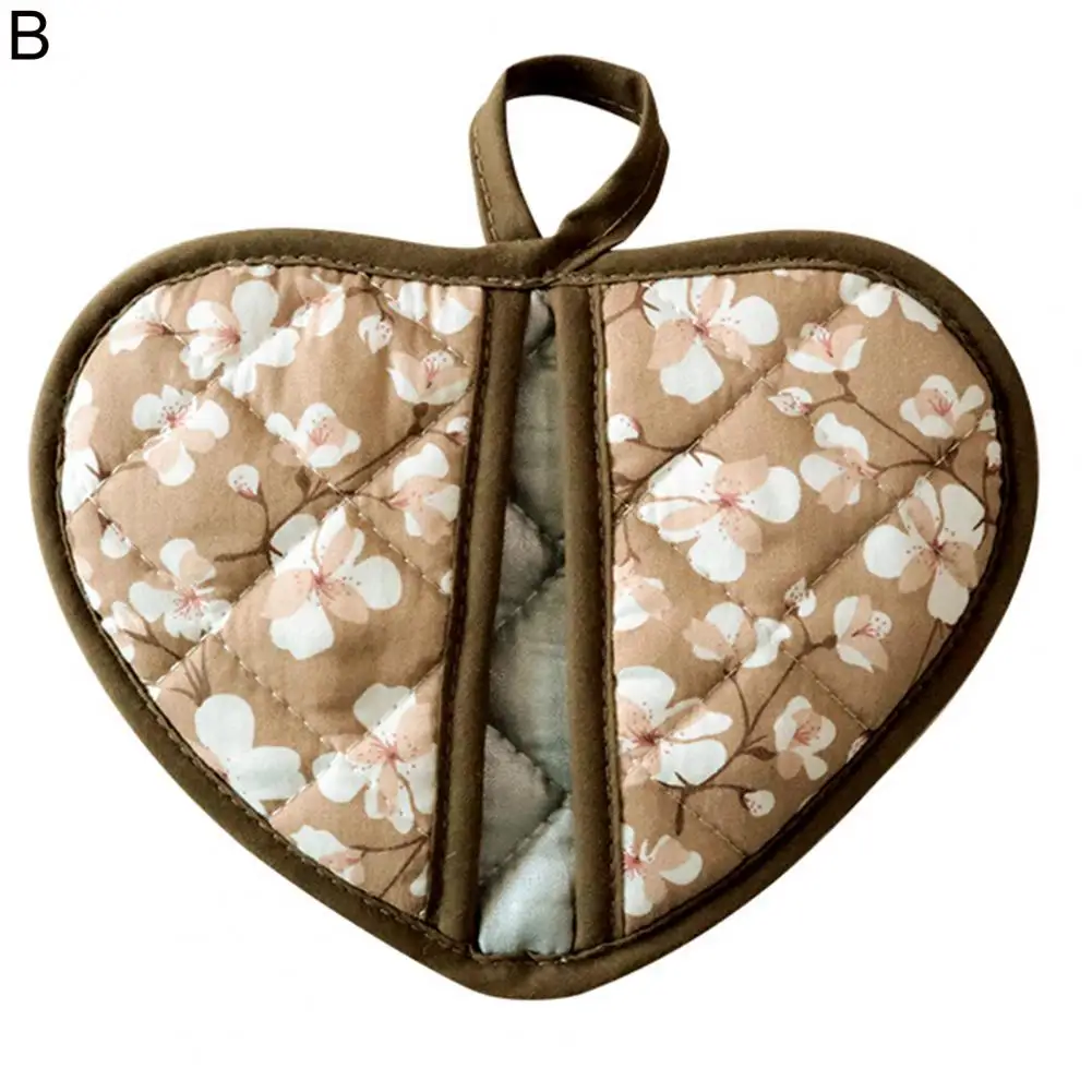 

Anti-scalding Cotton Heart-shaped Hand Clip Insulation Pad Kitchen Supplies