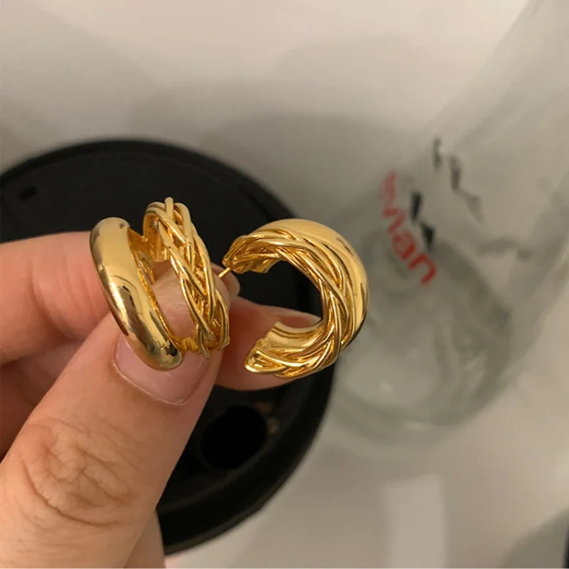 

Minar Simple Hollow Out Double Layered Hoop Earrings for Women Gold Silver Color Metal Twist Rope C Shape Earring Brincos 2022
