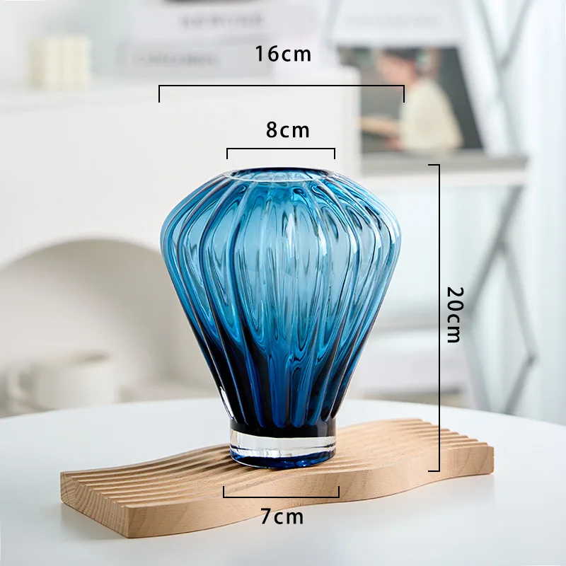 

Хрустальная ваза