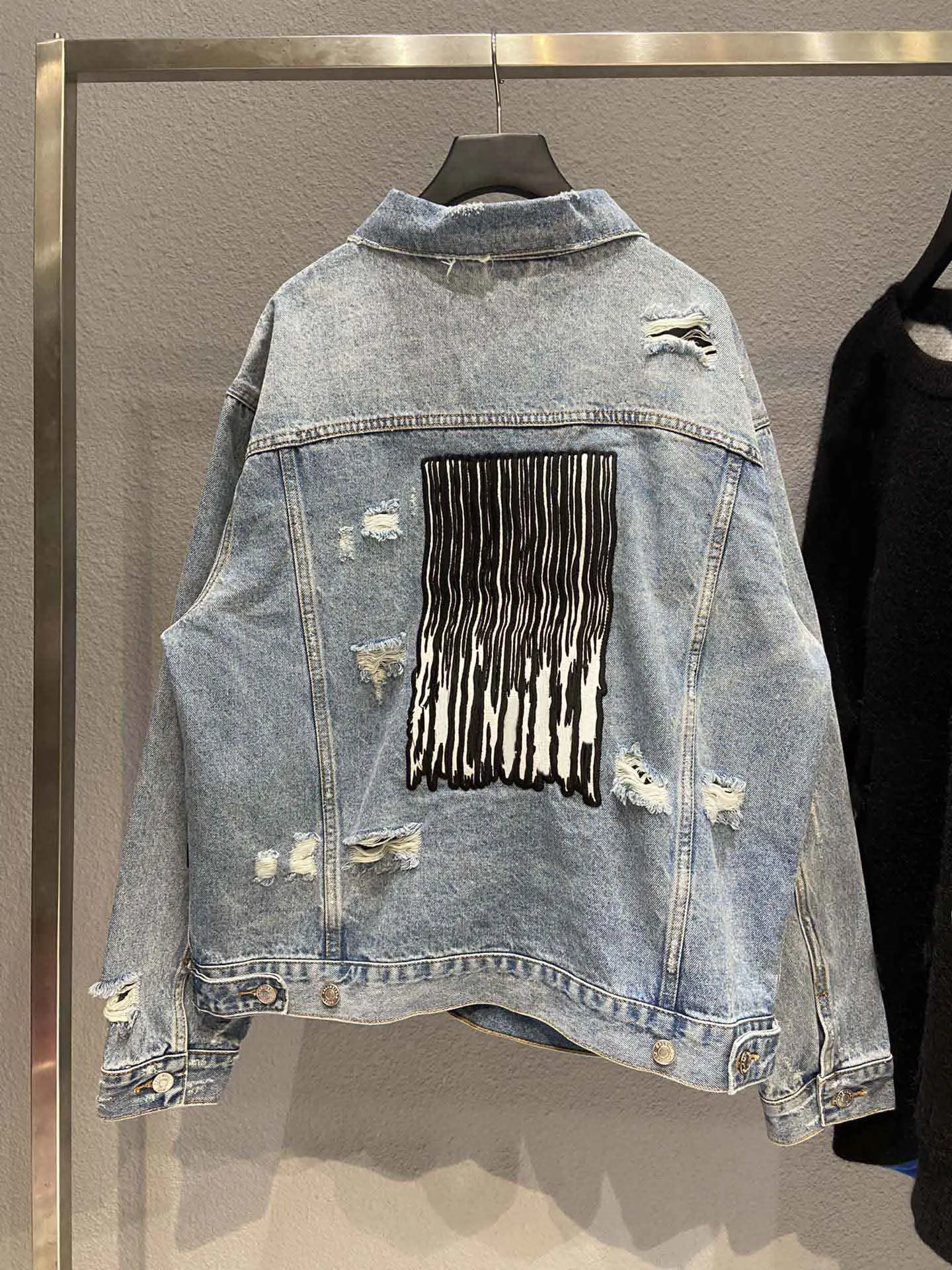 

2021FW Luxury Designer Bar Code Logo Sitiching Women Men Denim Jacket Coat Loose Fit Men Streetwear Jeans Jacket