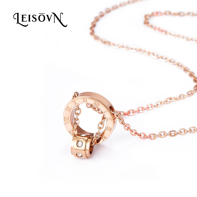 

New 2022 Women Luxury Necklace Korean Fashion Roman Round Vintage Stainless Steel Electroplating Pendant Gift For Mom Girlfriend