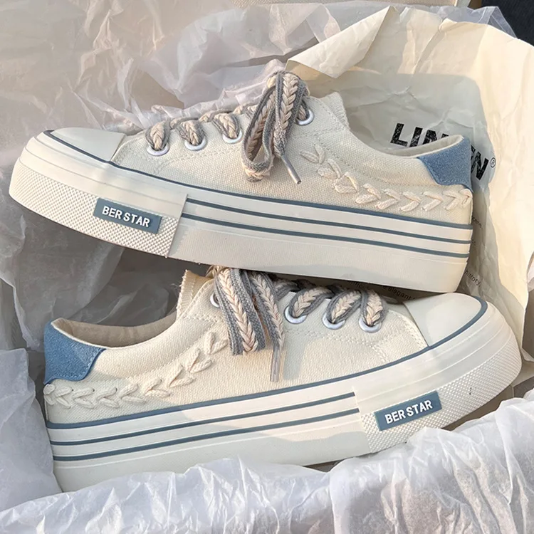

Canvas Shoes For Girls Flat Shoes Casual Shoes Women Big Sneakers Womens Shoes Rubber Korean Walking Shoes Non-slip Lace Up