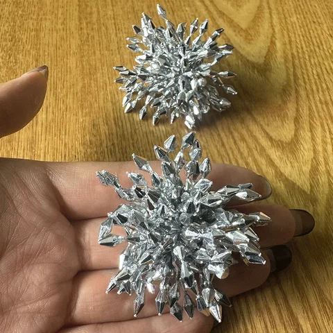 Серьги-капельки DINGABIYU с цветочной кисточкой