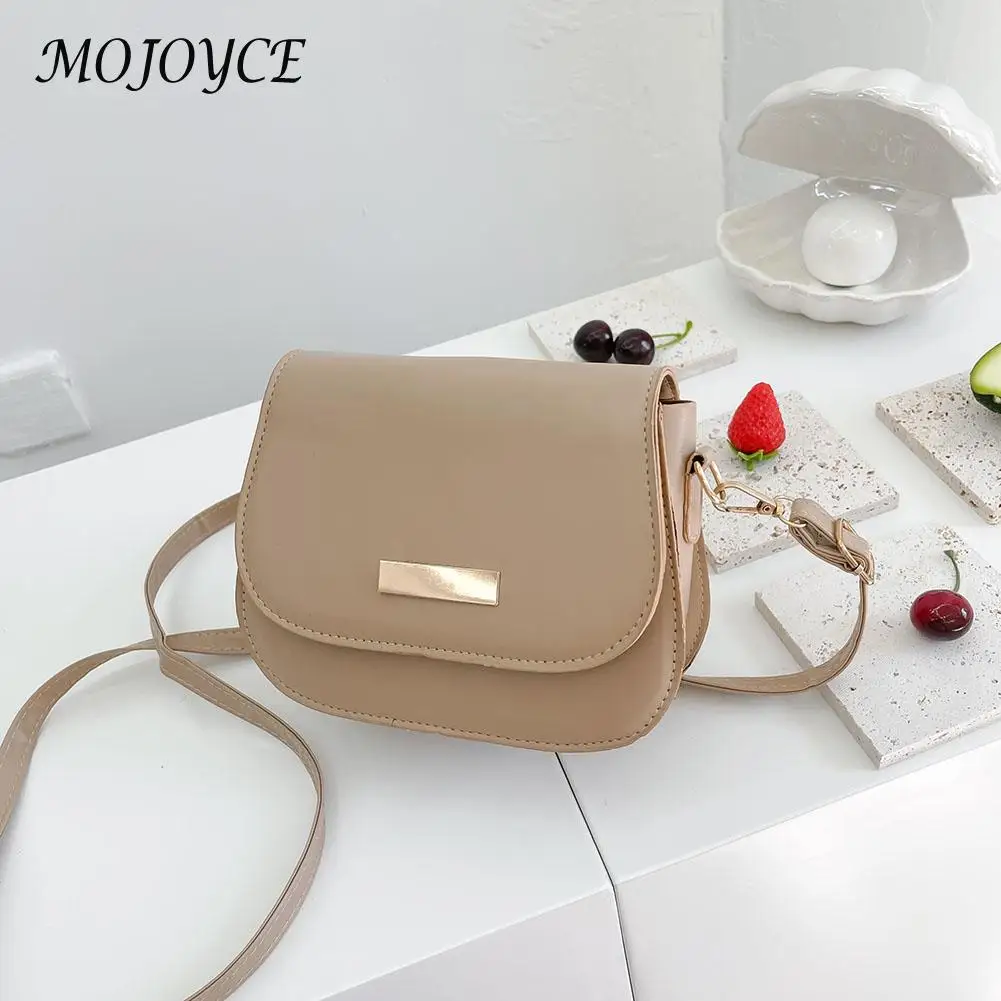 

Messenger Bag PU Leather Solid Color Casual Flap Crossbody Bag Practical Messenger Bag for Shopping Travel