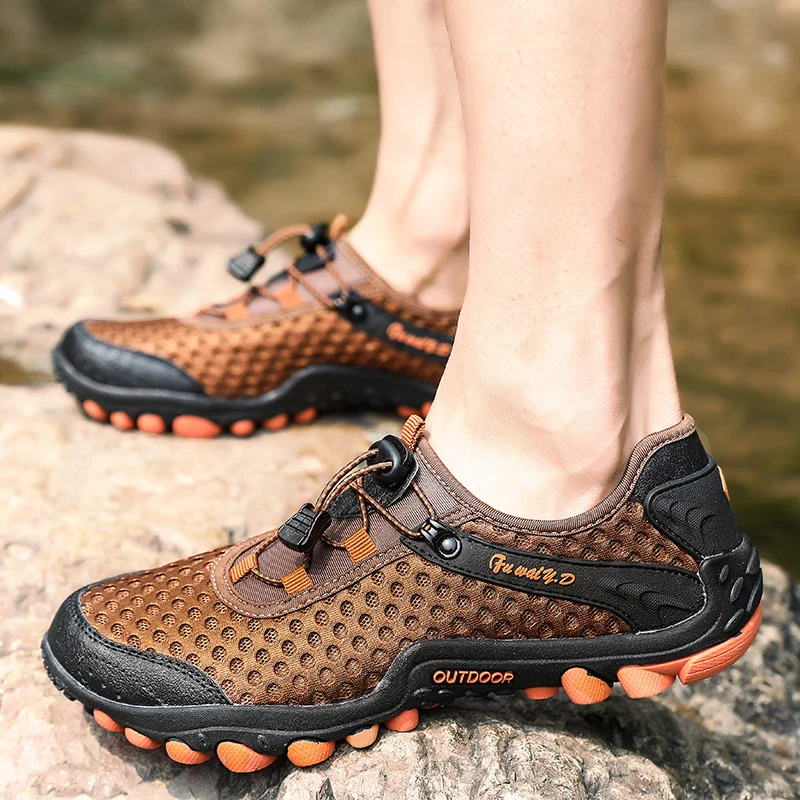 Men Breathable Sneakers Summer Men's Wading Shoes Hiking Shoes Men Outdoor Beach Wading Shoes Barefoot Sneakers