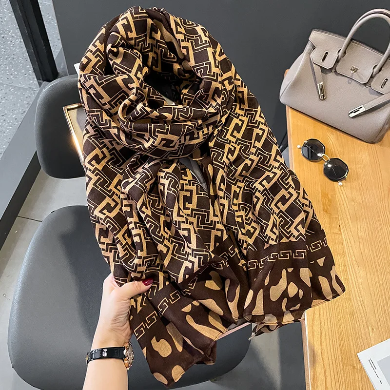 

Popular Cotton And Flax Shawls New Fashion Design Muslim Scarves Women Winter 180X90CM Scarf Luxury Leopard Print Beach Bandanna