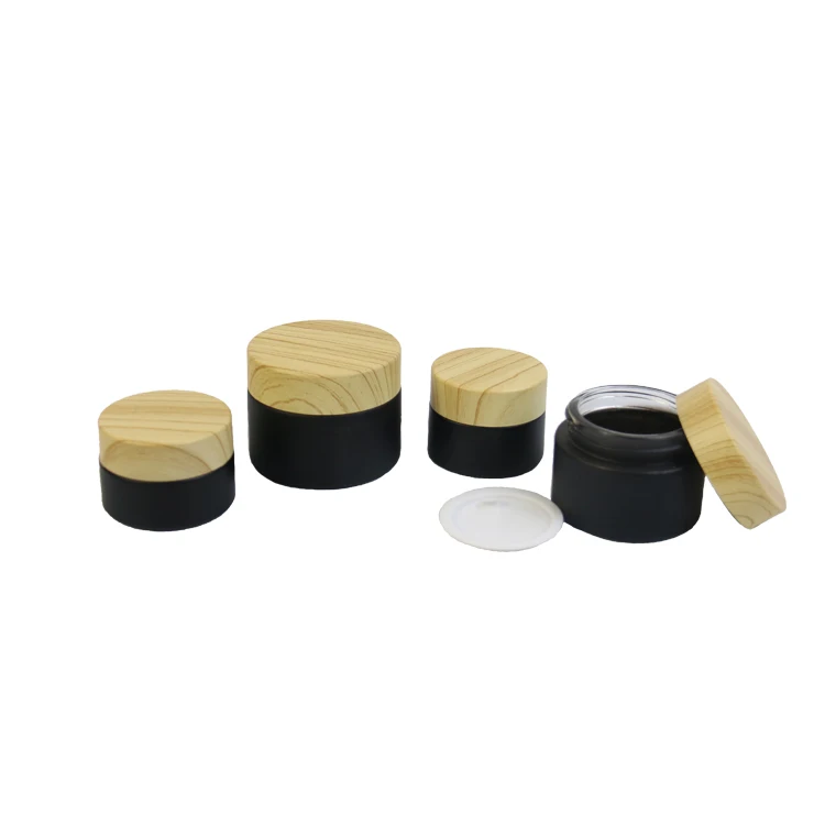 Матовая мерная банка для крема с пластиковой крышкой из зернистой древесины