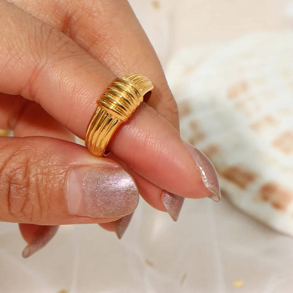 

TAUAM Tarnish Free Rope Twist Chain Braid Texture Design Gold Ring For Lady Stainless Steel Polished Ring Minimalist Jewelry