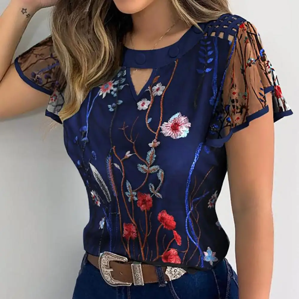 

Hollow Top Women T-shirt Top Out Ruffled Sleeve Marguerite Floral Embroidered Shirt T-shirt Top