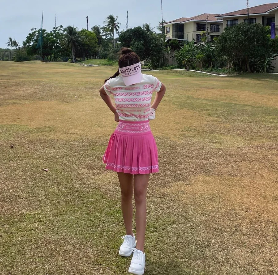 

Golf Summer Women's Set Sports Elastic Round Neck Thin Knitted Short Sleeve Youth Slim High Waist Pleated Skirt