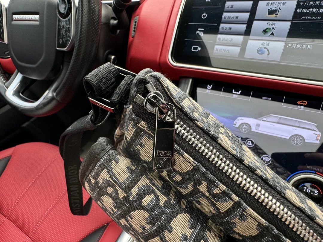 Сумки на плечо Dior Совершенно новая роскошная износостойкая прочная сумка