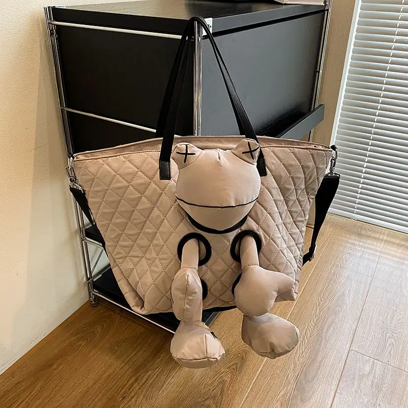 

New Personalized Frog Face Doll Women's Bag Handbag Large Capacity Tote Bag Doll Cartoon Fashion One Shoulder Crossbody Bag 2023