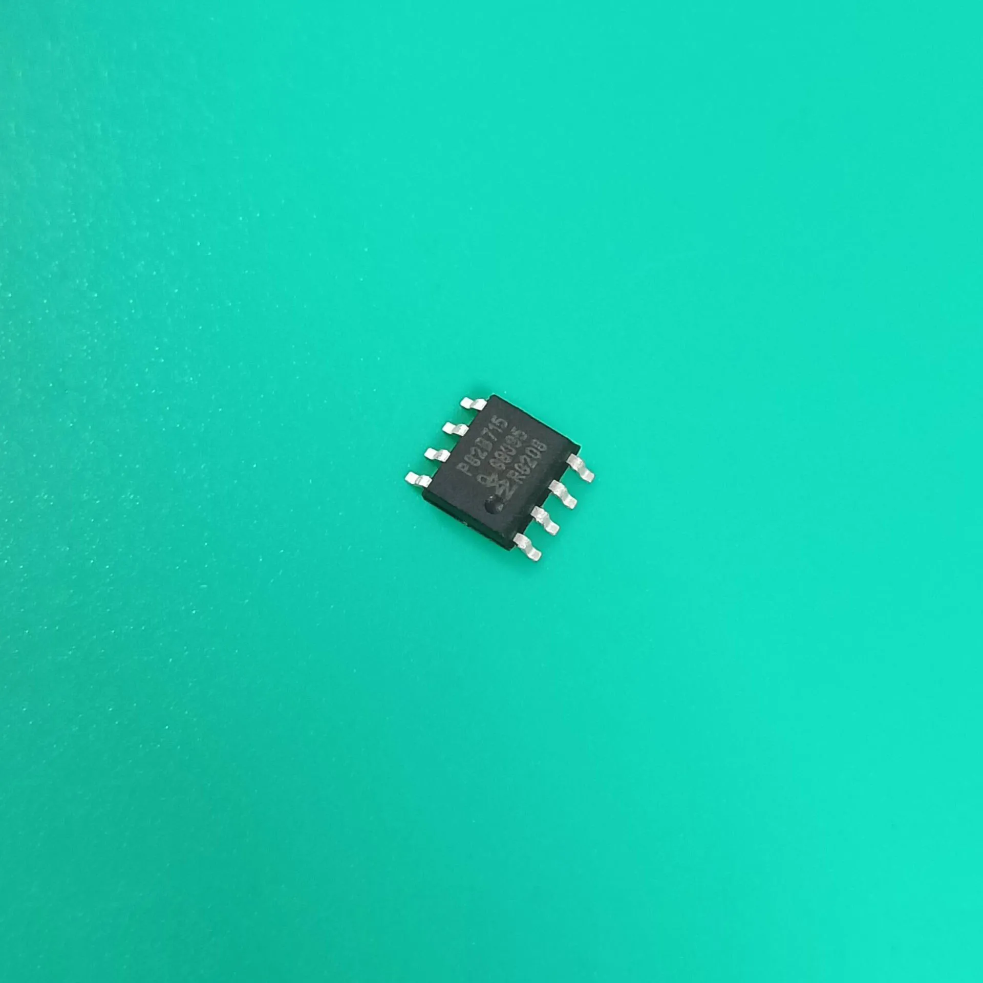 10 шт./лот P82B715TD SOP8 P82B715T IC REDRIVER I2C 1CH 400 кГц 8SO P82B715TD, 118 P828715T