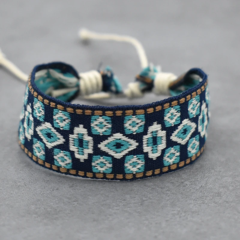 Этнический Плетеный тканевый браслет для женщин богемный на запястье