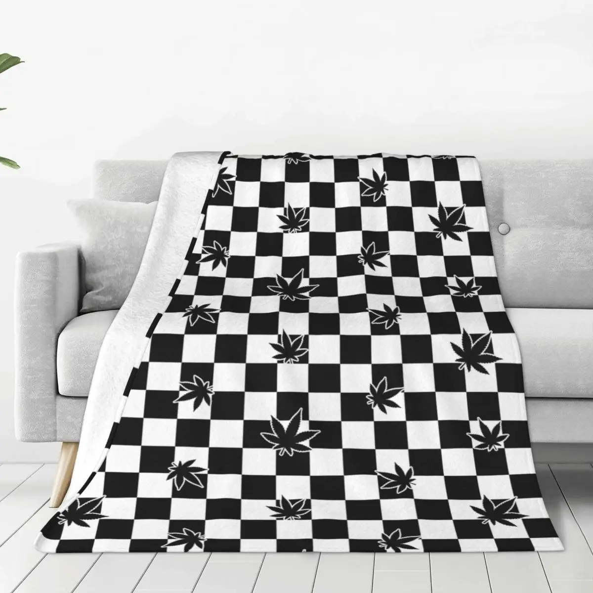 

Cannabis Leaf Blanket Coral Fleece Plush All Season Marijuana Weed Hemp Lightweight Throw Blankets for Sofa Travel Quilt