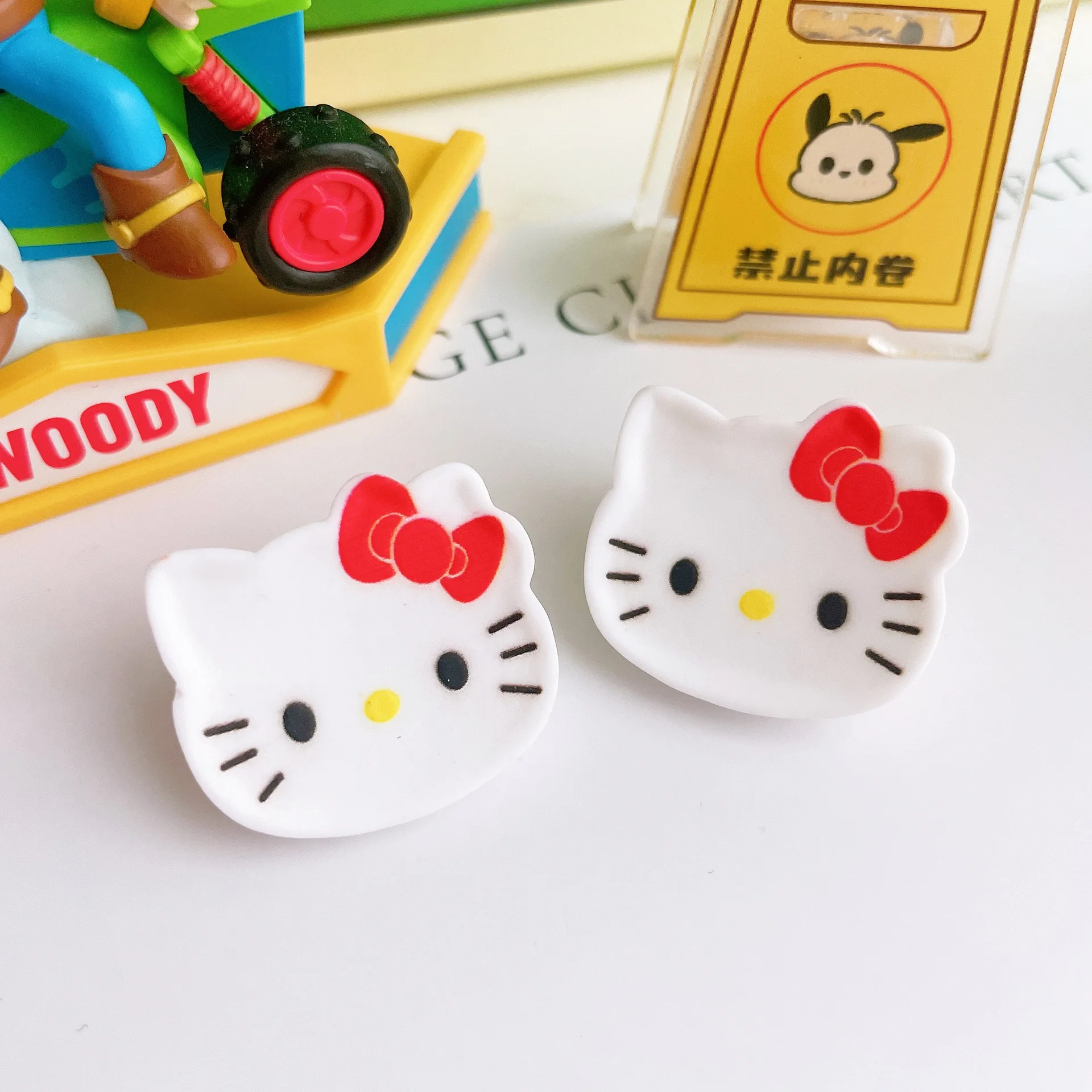 10 Pcs New Cute  Hello Kitty Tea Cup And Plate Resin Cabochon Scrapbooking DIY Jewelry Hairpin Craft Decoration Accessories