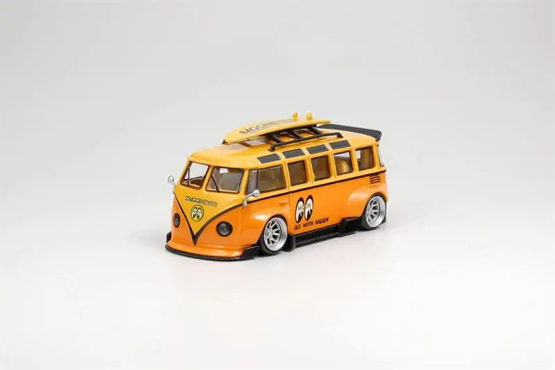 

** Предзаказ ** TPC 1:64 T1 Kombi Mooneyes limited500 литая модель автомобиля