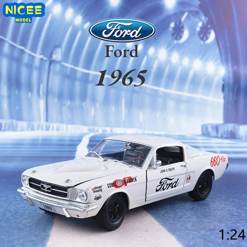 

1:24 1965 Ford High Simulation Diecast Car Metal Alloy Model Car Children's toys collection gifts P31