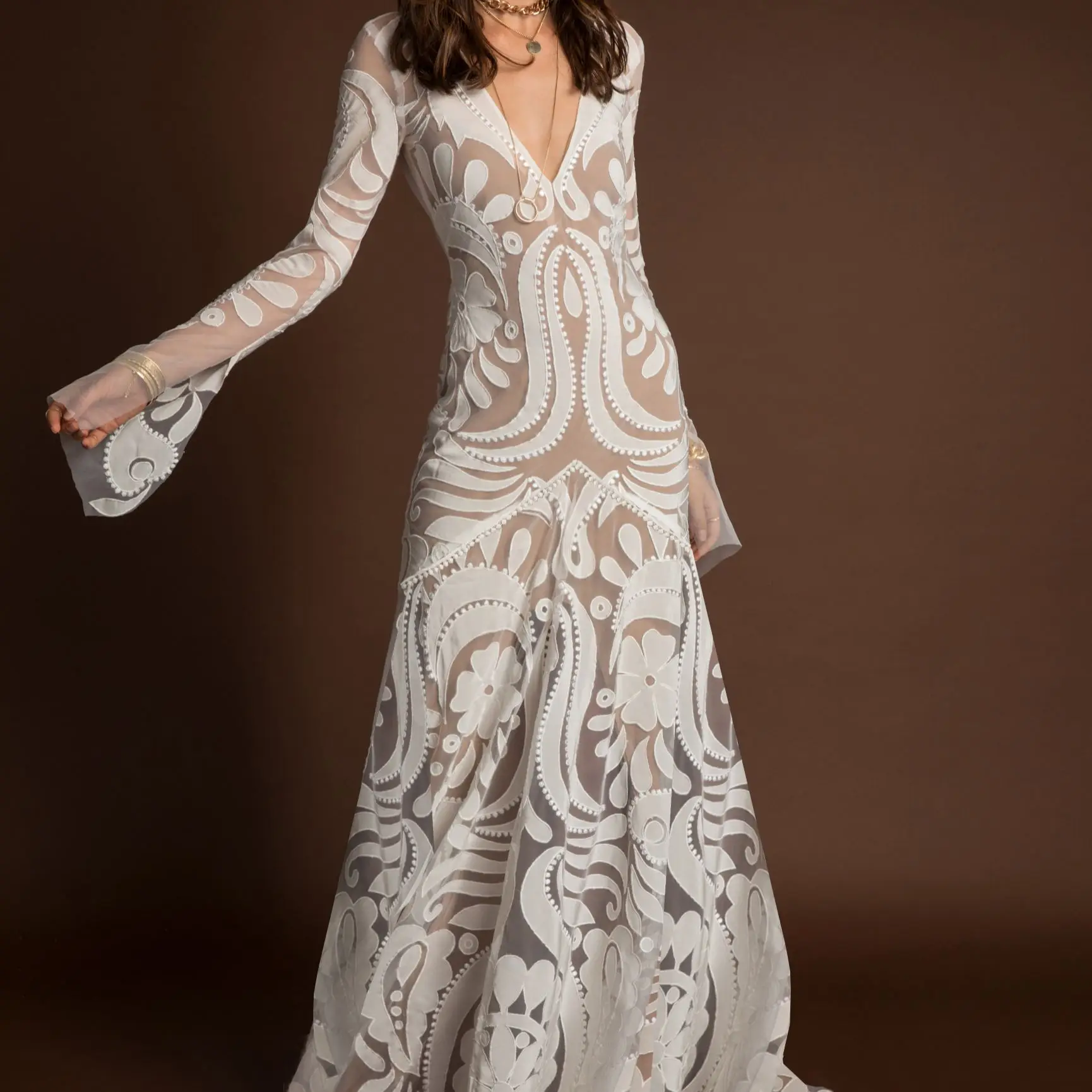 

Simple Elegant Boho Wedding Dress Sexy Illusion Bridal Gown V Neck Long Sleeves Backless Vestidos De Noiva Custom Made SWD645