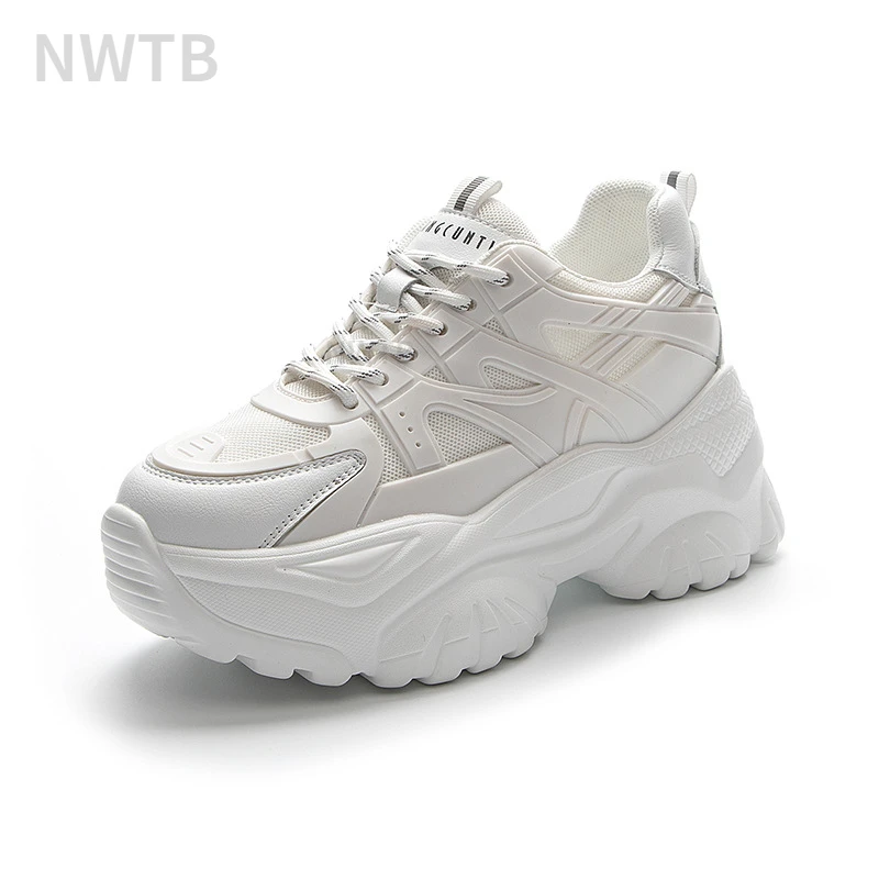 Кроссовки женские из натуральной кожи на платформе 8 см