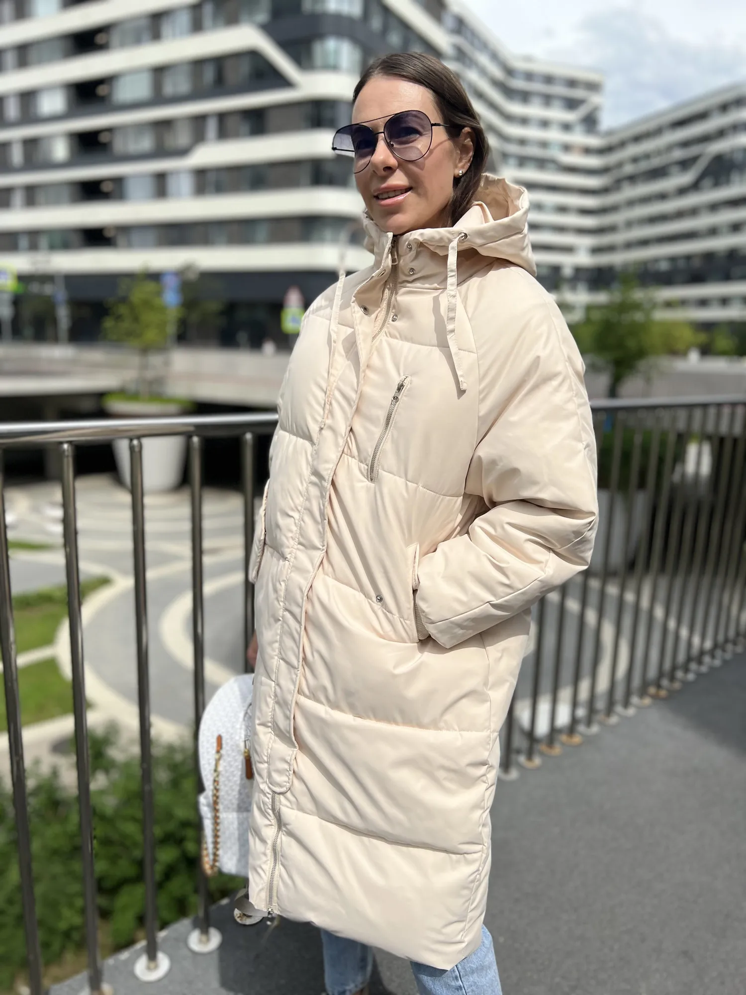Korean casual mid-length down padded jacket women's long section over the knee 2022new loose and thick fashion bread jacket