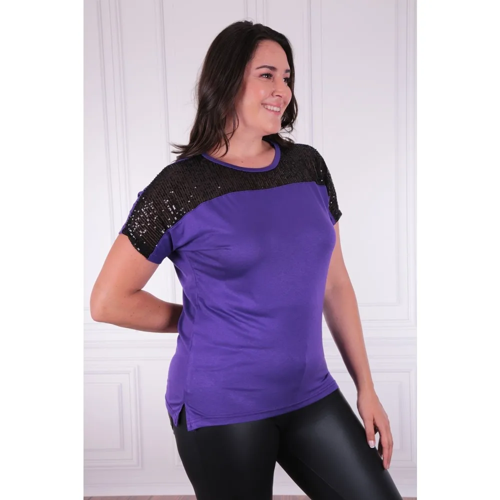 

Пурпурная блузка большого размера с блестками