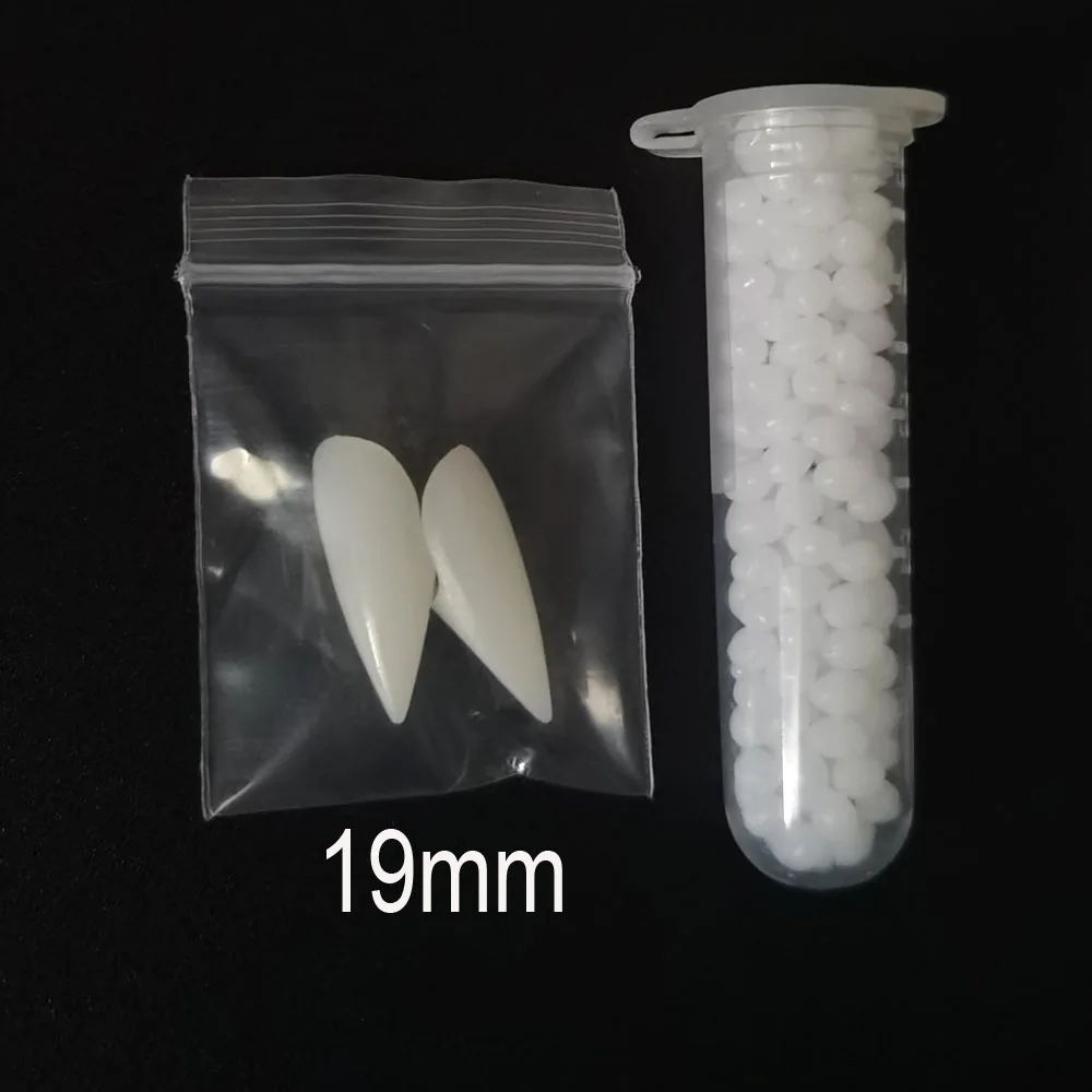 

Искусственные клыки для Хэллоуина 4 пары