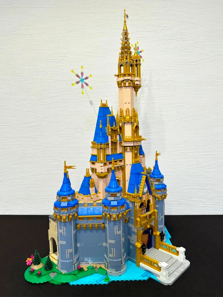 

2023 New Castle Building Blocks Assembling Fit 43222 4837pcs Bricks Street View Construction Kit for Adults Kids Toys Gift Set