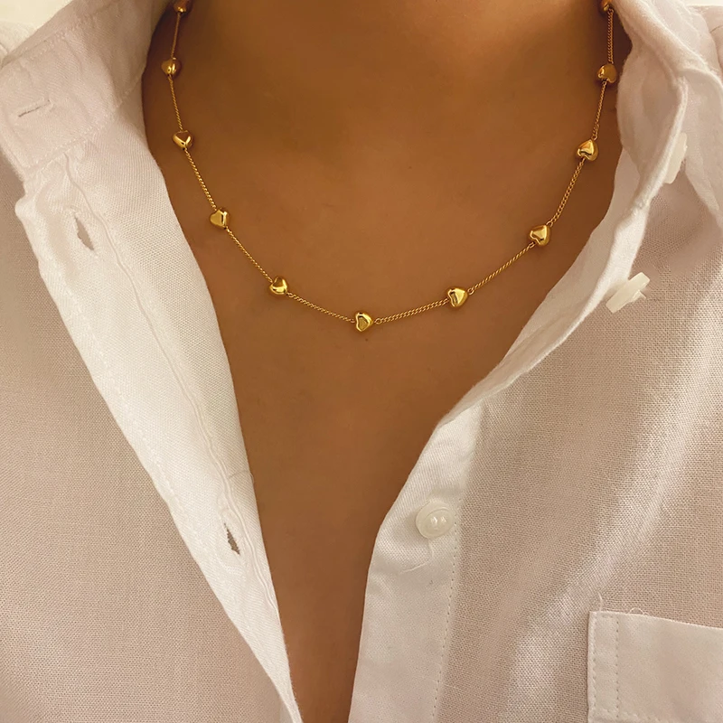 

Женское ожерелье с подвеской в виде сердца