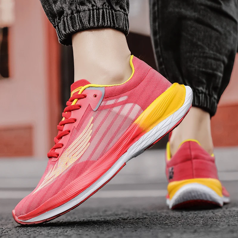 2023 New Men Flying Shadow Pro Marathon Racing Carbon Board Running Shoes Breathable Men's Shoes Sports Running Shoes 36-45