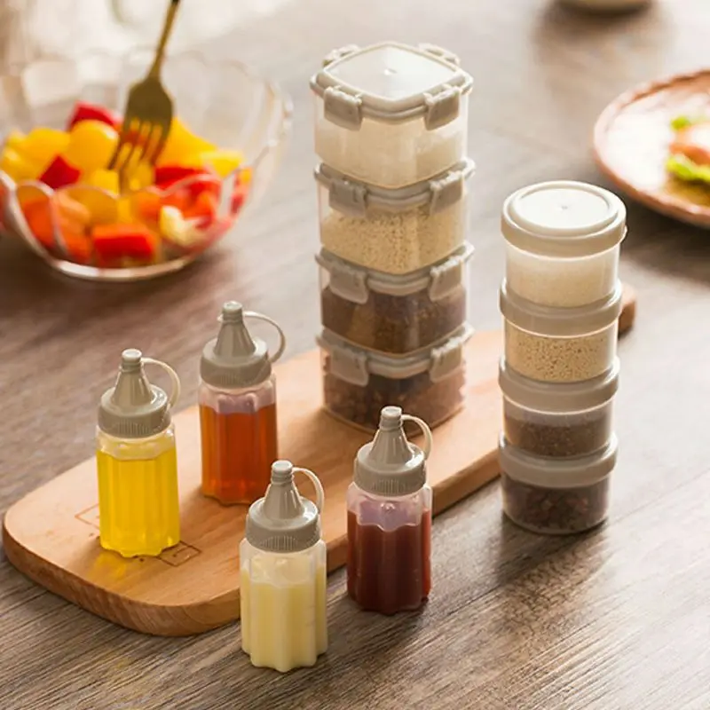 

4pcs Sauce Squeeze Bottle Plastic Seasoning Box Salad Dressing Containers Outdoor Portable Barbecue Spice Jar Kitchen Organizer