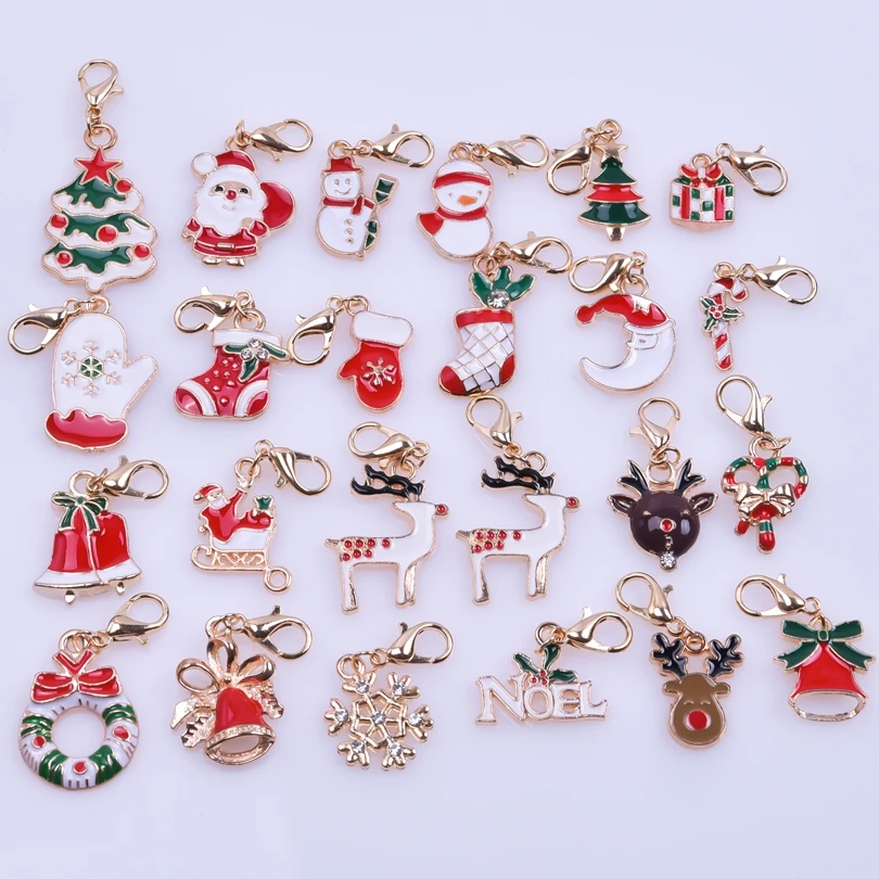 

24Pcs Mix Christmas Elk Sleigh Bell Snowflake Santa Claus Gloves Lobster Clasp Charms Enamel Keychain For Making DIY Accessories