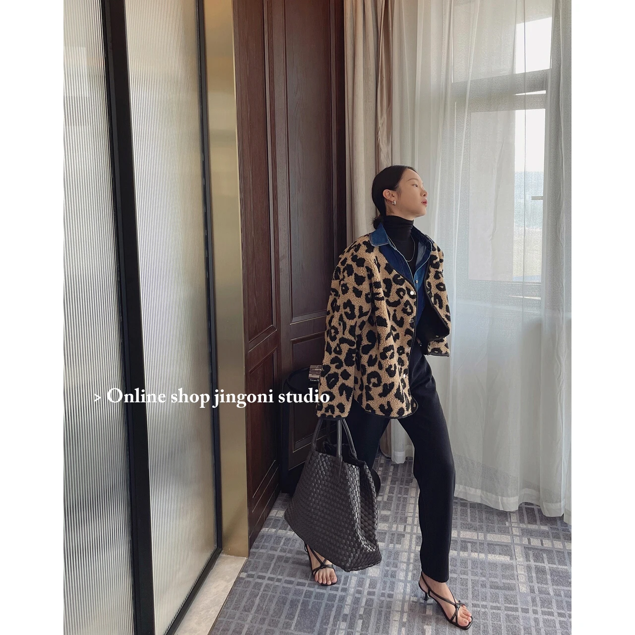 2022 Women Plaid Leopard Oversized Woolen Faux Fur Teddy Jackets Blazers Trench Coats Clothes Parkas Heavy Down Winter Stylish