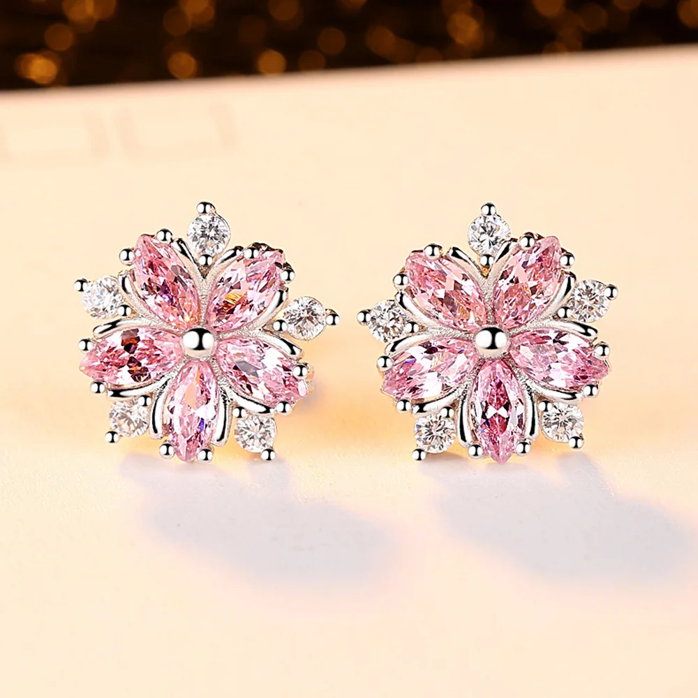 

Micro-inlaid Crystal Sweet Temperament Small Flower Ladies Earrings Clubic Zircon Pink Flower-shaped Jewelry