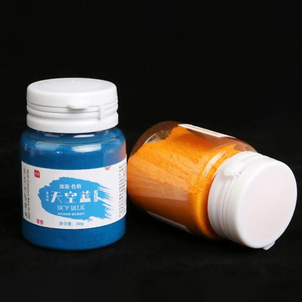 

1 Bottle Useful Mealy Stable Color Multi-purpose Baking Food Coloring Dust for Bakery Coloring Powder Food Pigment