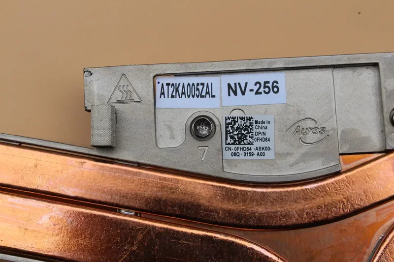 Новый вентилятор/радиатор процессора и графического для DELL Precision 7730 M7730/7740 M7740 NV256