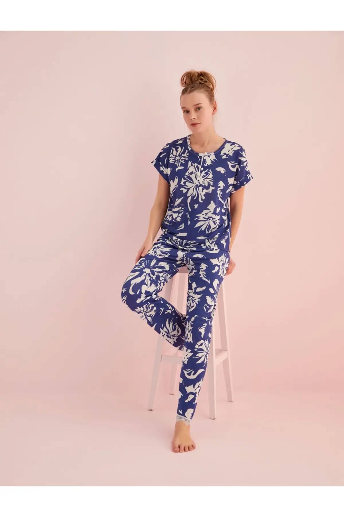 

Women's Pajamas Blue Floral Patterned Short Sleeve Six Long Collar Detailed Short Sleeve dress dress