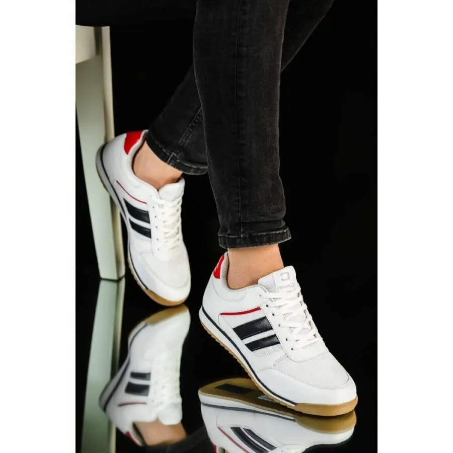 

Sneakers Men Muggo