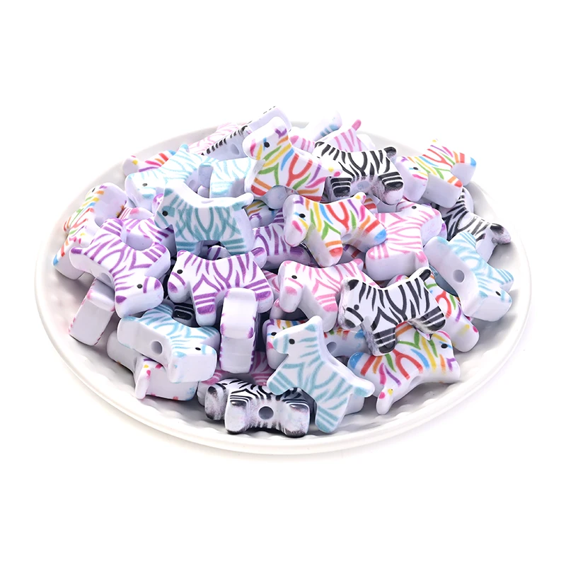 10 шт. акриловые бусины в виде зебры 17 х22 мм