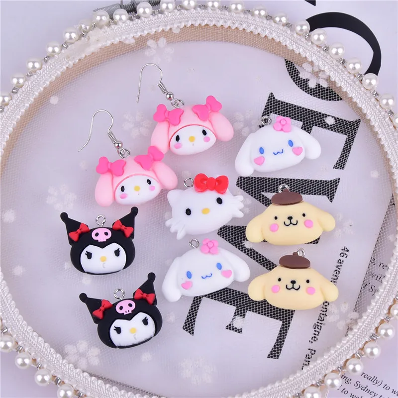 

10PCS Sanrio Stereoscopic Cartoon Character Cinnamoroll Kuromi DIY Jewelry Accessories Resin Material Earrings Bracelet Pendant