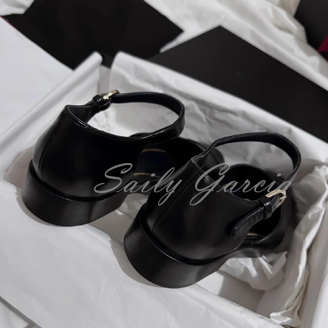 Retro Color Blocking Single Shoes 2023 Spring New Leather Shallow Round Toe Mid Heel Flat Bottom Mary Jane Shoes Ladies Sandals