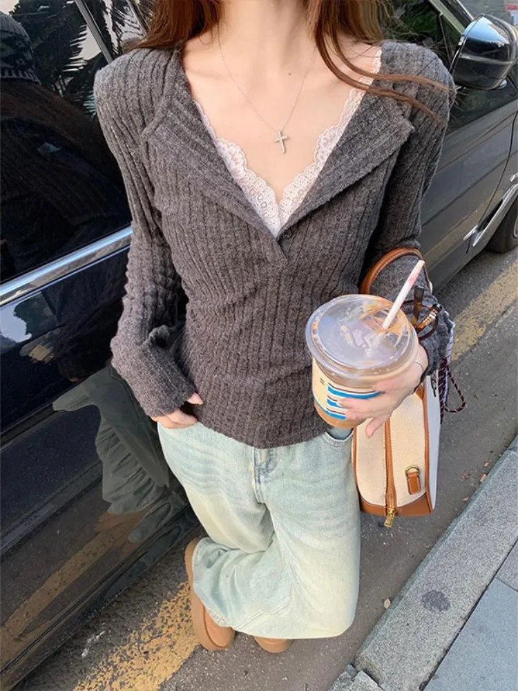 Серые кружевные швы с v-образным вырезом и длинными рукавами трикотажные женские